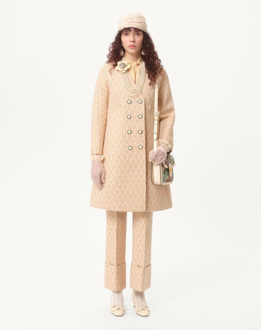 Valentino Handbags Cappotto In Lurex Jacquard Toute La V per Donna in Betulla/oro | Valentino IT Esporta salva