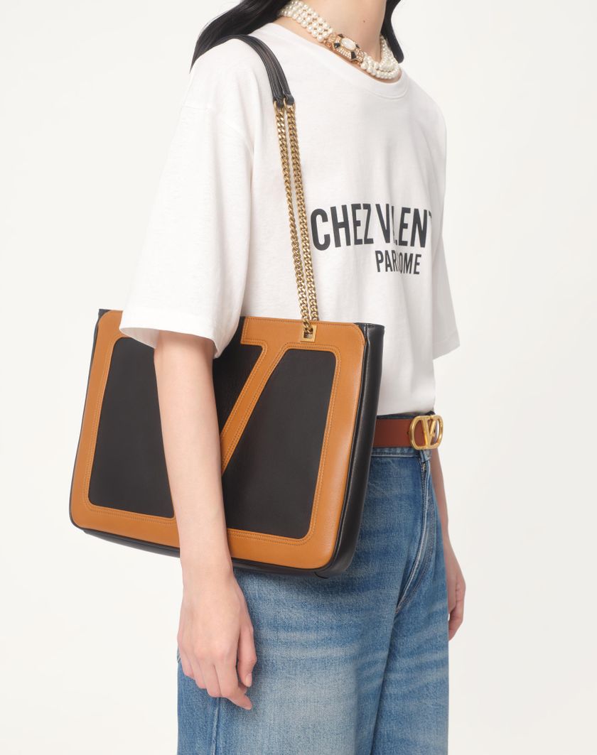 Valentino Handbags T-shirt In Jersey Cotton Con Stampa Chez Valentino per Donna in Avorio | Valentino IT Online Outlet