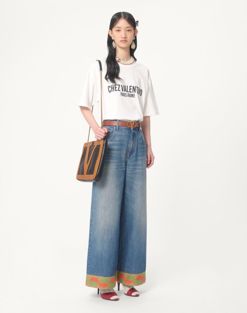 Valentino Handbags Pantaloni In Denim per Donna in Denim | Valentino IT Solo un giorno rimasto