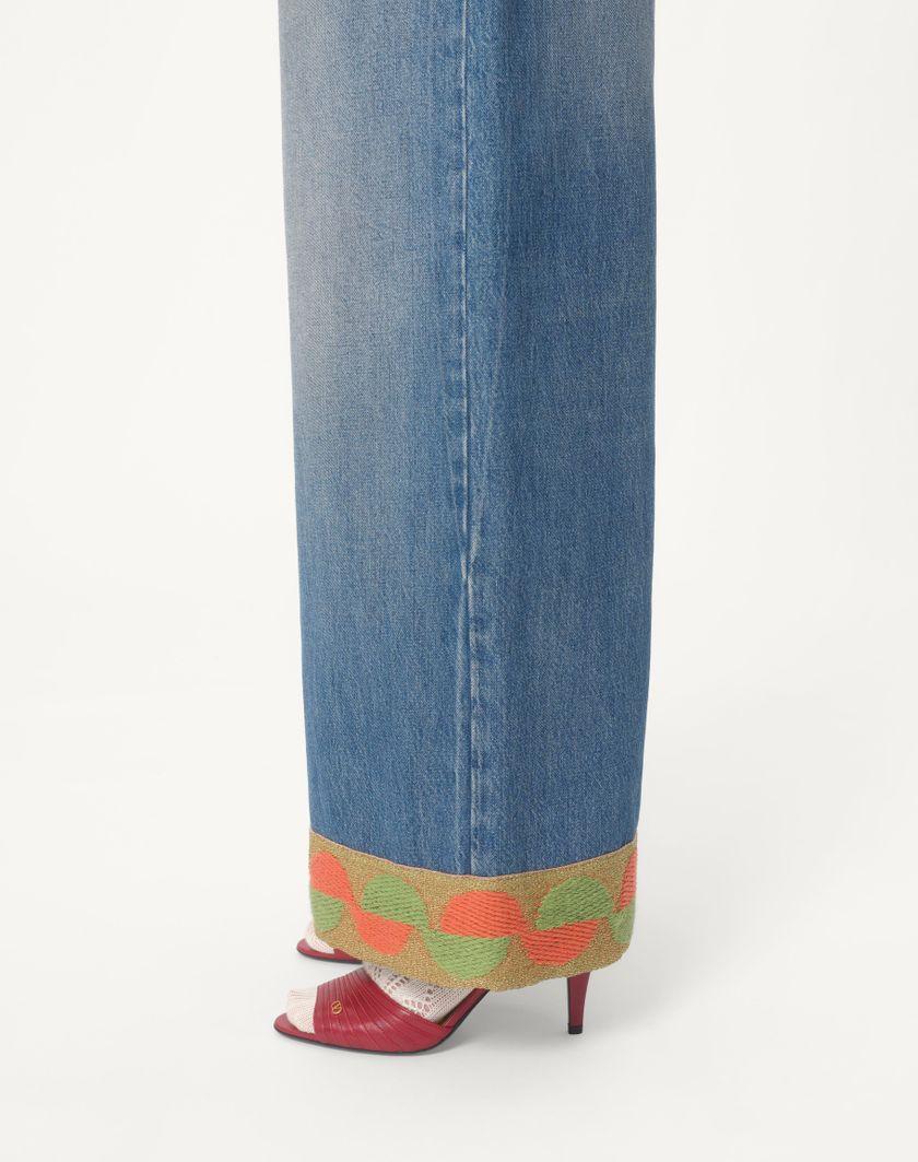 Valentino Handbags Pantaloni In Denim per Donna in Denim | Valentino IT Solo un giorno rimasto