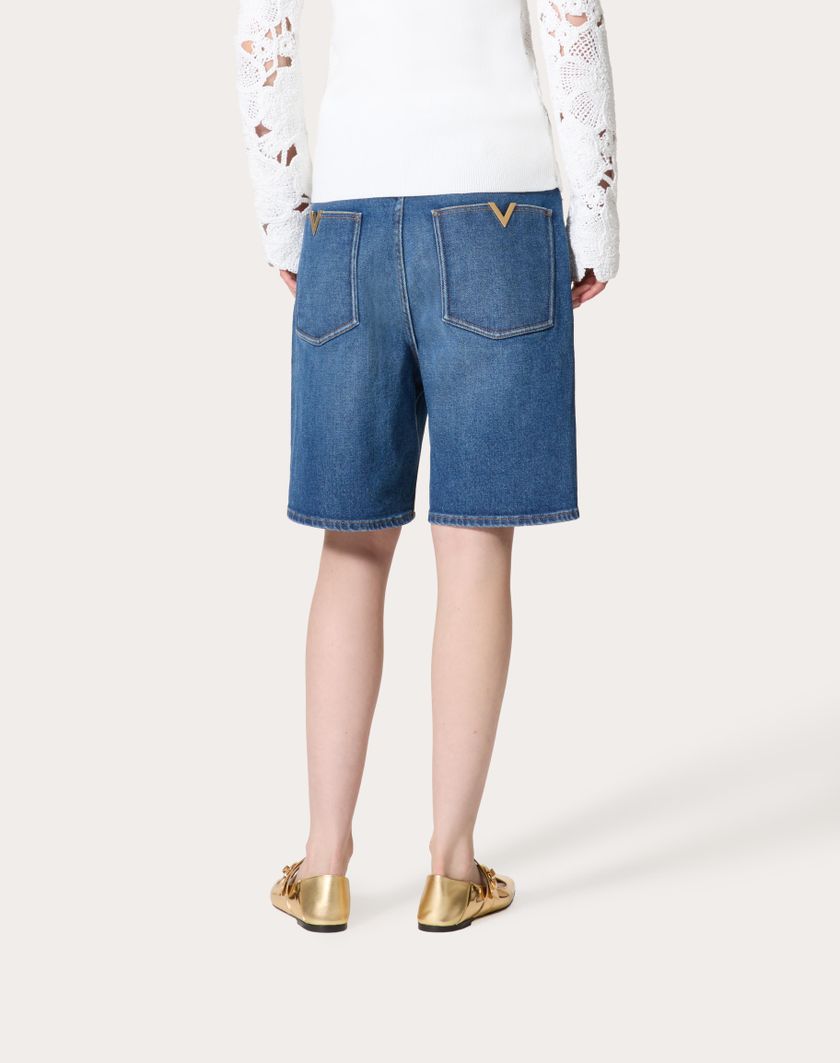 Valentino Handbags Bermuda In Denim per Donna in Denim | Valentino IT Duty-free