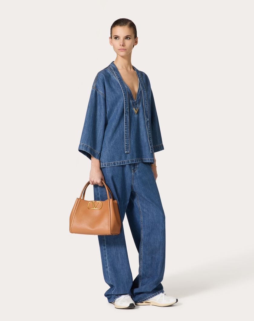 Valentino Handbags Kaftano In Denim Blu Medio per Donna in Denim | Valentino IT 50% di sconto per tempo limitato