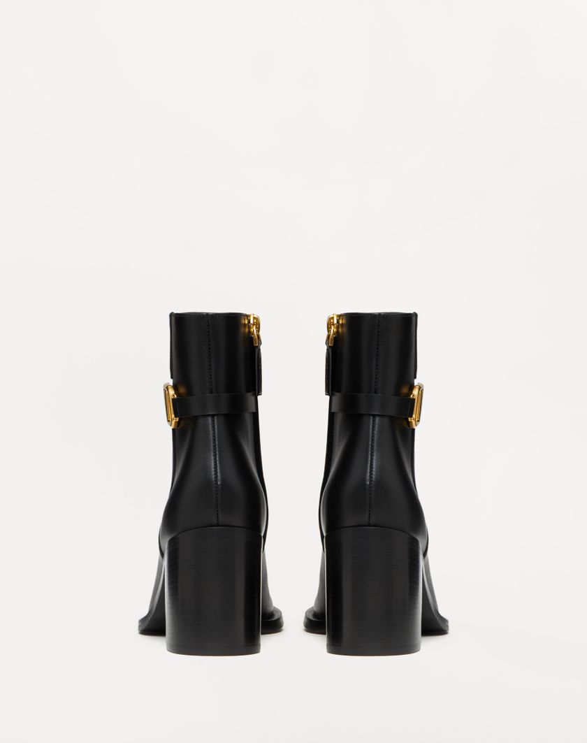 Valentino Handbags Stivaletto Vlogo Signature In Vitello 75mm per Donna in Nero | Valentino IT Spedizione gratuita