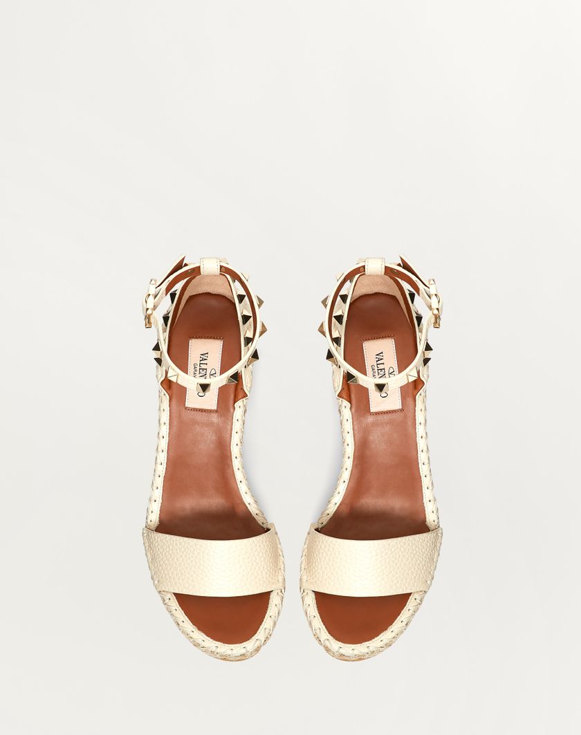 Valentino Handbags Sandalo Zeppa Rockstud Double In Vitello Granato 105mm per Donna in Poudre | Valentino IT Ritorno libero