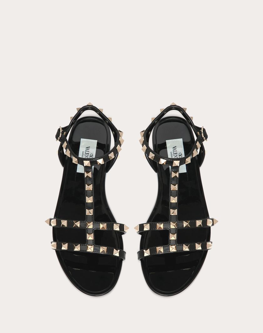 Valentino Handbags Sandalo Basso Rockstud In Gomma per Donna in Poudre | Valentino IT Ultimi due giorni