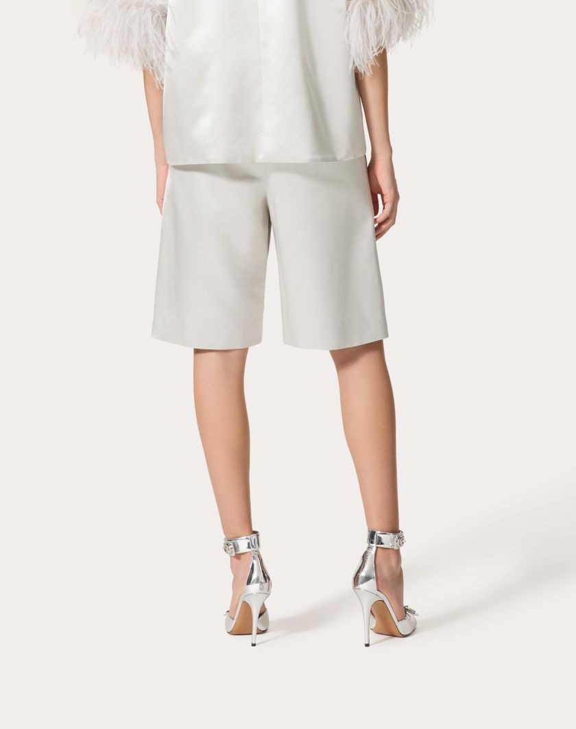 Valentino Handbags Bermuda In Satin De Soie per Donna in Smoky | Valentino IT 50% di sconto per tempo limitato