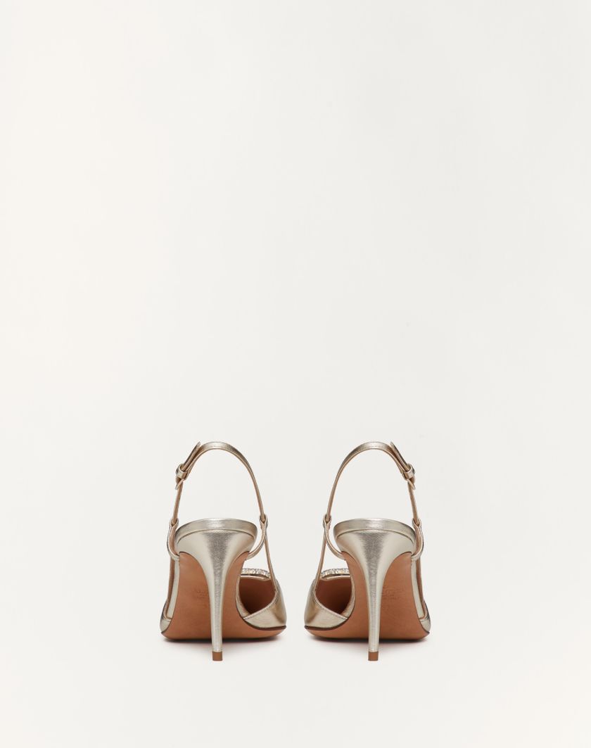 Valentino Handbags Décolleté Slingback Vlogo Glow In Nappa Laminata 80mm per Donna in Platinum | Valentino IT Vendita