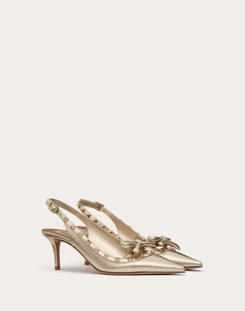 Valentino Handbags Décolleté Slingback Rockstud Bow In Nappa Laminata E Borchie In Tono 60mm per Donna in Platino | Valentino IT Promozione Limitata