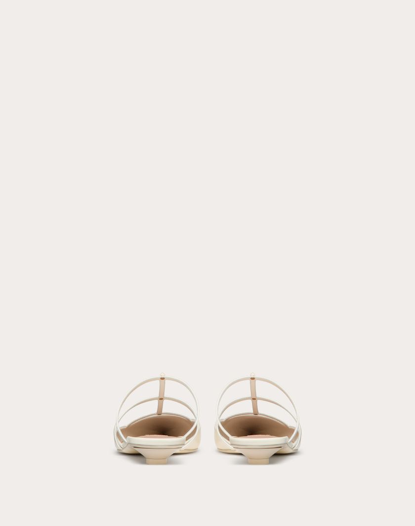 Valentino Handbags Mule Rockstud Wispy In Vitello 20mm per Donna in Nero | Valentino IT Presa