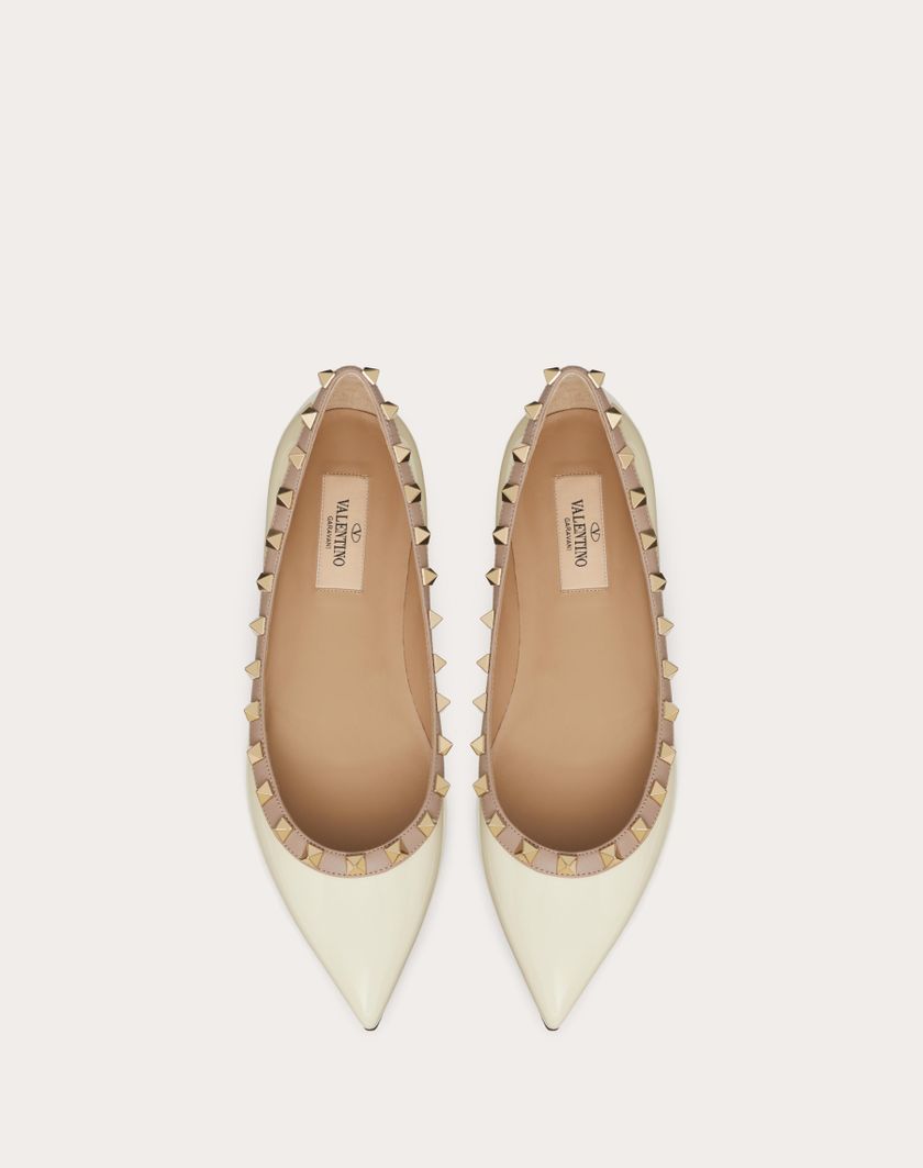 Valentino Handbags Ballerina Rockstud In Vernice per Donna in Poudre | Valentino IT Offerta speciale