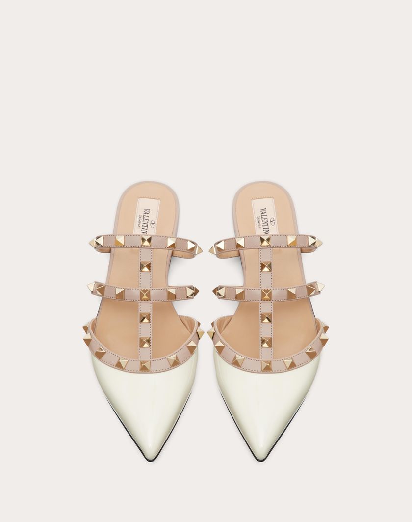Valentino Handbags Mule Rockstud In Vernice per Donna in Avorio/poudre | Valentino IT Grande vendita