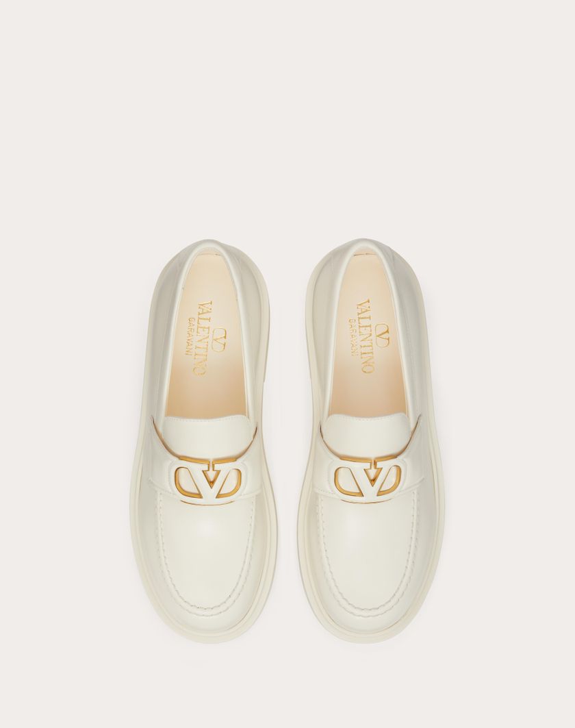Valentino Handbags Mocassino Vlogo Signature In Vitello per Donna in Avorio | Valentino IT Offerta Giorno del Papà