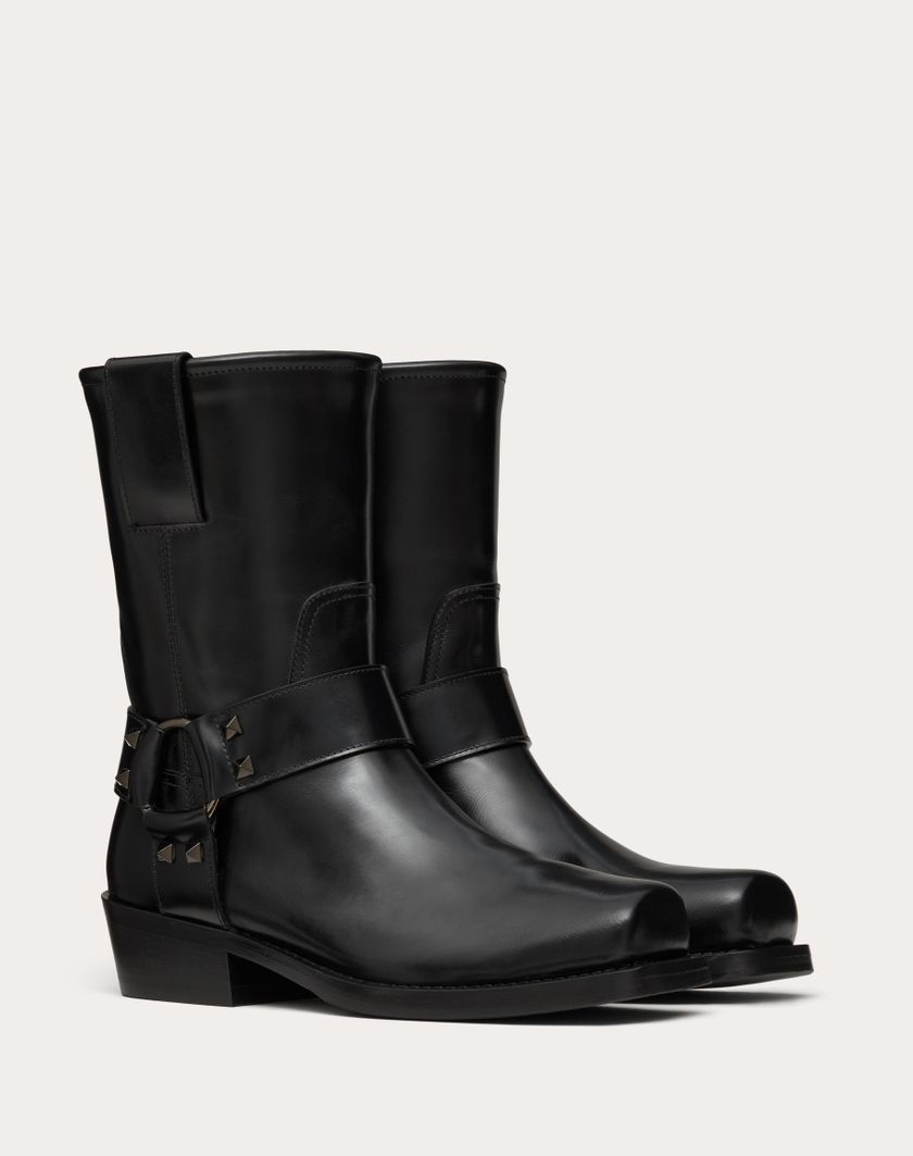 Valentino Handbags Stivaletto Biker Rockstud In Vitello 40mm per Donna in Nero | Valentino IT Offerta migliore