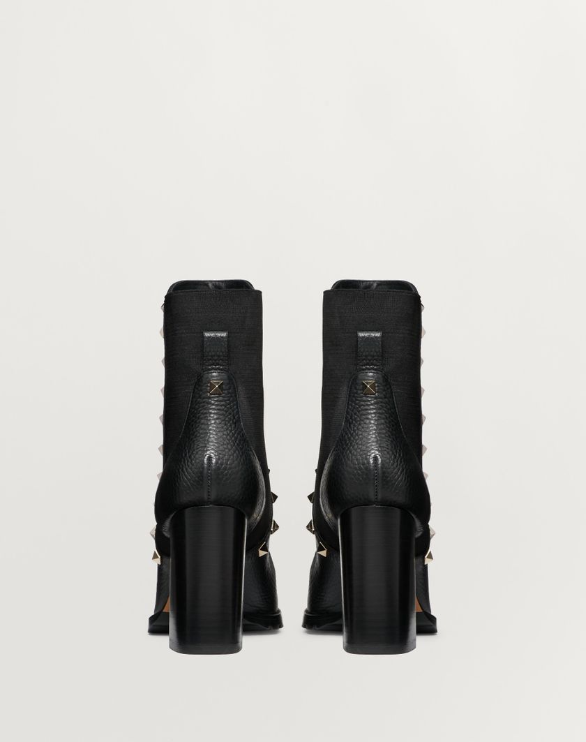 Valentino Handbags Stivaletto Rockstud In Vitello Granato 80mm per Donna in Nero | Valentino IT Nuovi prodotti
