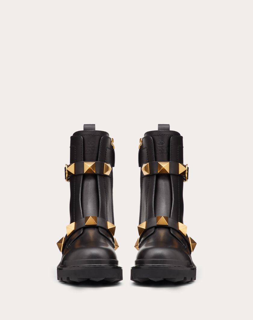 Valentino Handbags Combat Boot Roman Stud In Vitello 40mm per Donna in Nero | Valentino IT Liquidazione