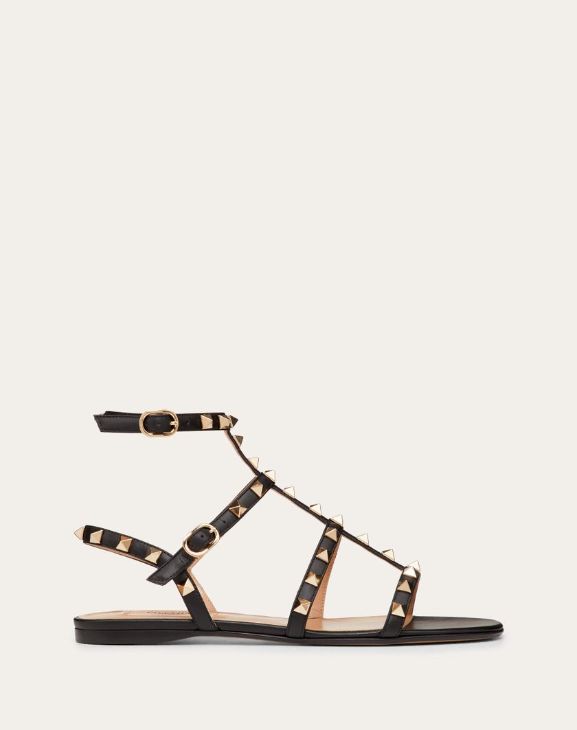 Valentino Handbags Sandalo Basso Rockstud In Vitello Con Cinturini per Donna in Nero | Valentino IT Ultimi tre giorni