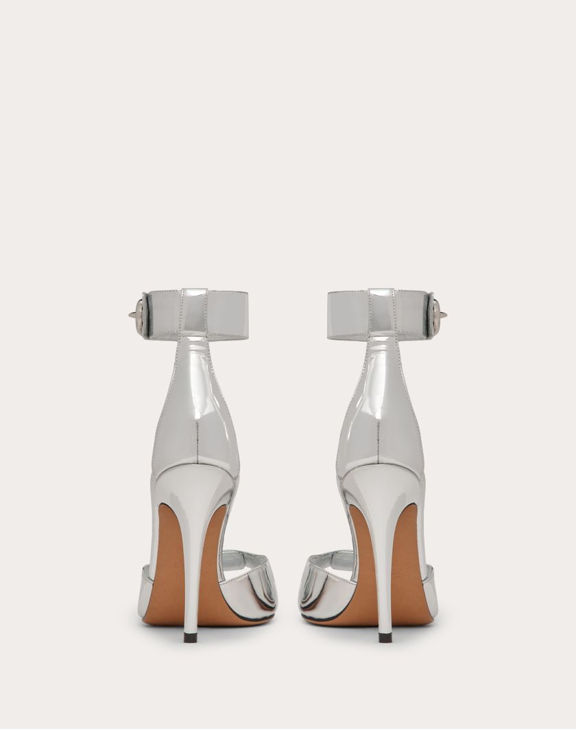 Valentino Handbags Sandalo Vlogo Locker In Vitello Specchio 105mm per Donna in Argento | Valentino IT Only for today