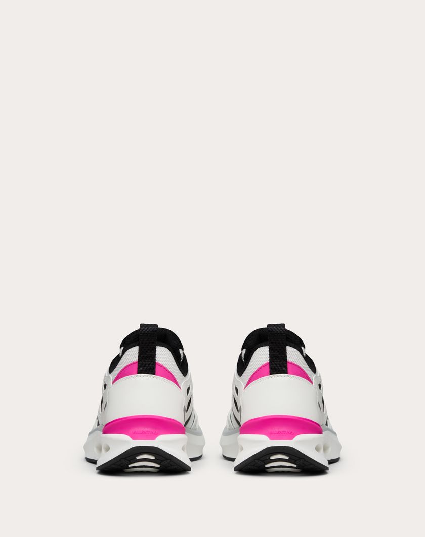 Valentino Handbags Sneaker Vlogo Easyjog In Vitello E Tessuto per Donna in Bianco/avorio/grigio | Valentino IT Limitato a 3 giorni