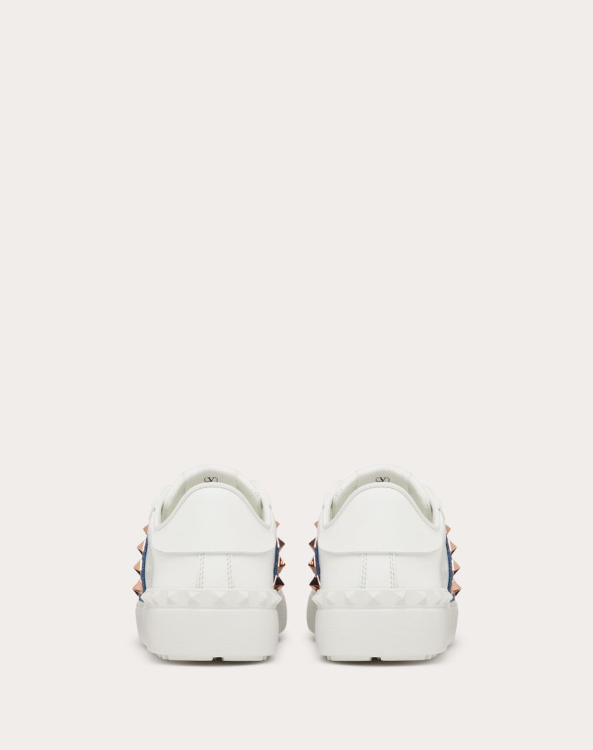 Valentino Handbags Sneaker Rockstud Untitled In Vitello Con Banda In Denim per Donna in Denim/bianco | Valentino IT Italia