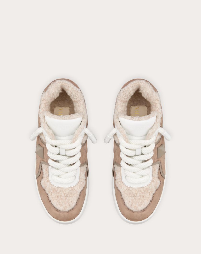 Valentino Handbags Sneaker One Stud Xl In Nabuk E Lana per Donna in Beige/naturale/bianco | Valentino IT Pezzi Unici