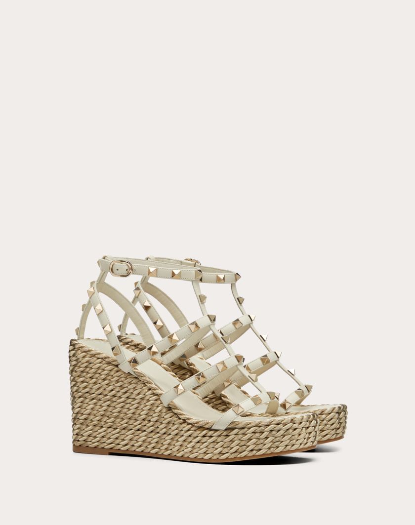 Valentino Handbags Sandalo Zeppa Rockstud In Vitello Con Cinturini 95mm per Donna in Light Ivory | Valentino IT Fino Al -60%