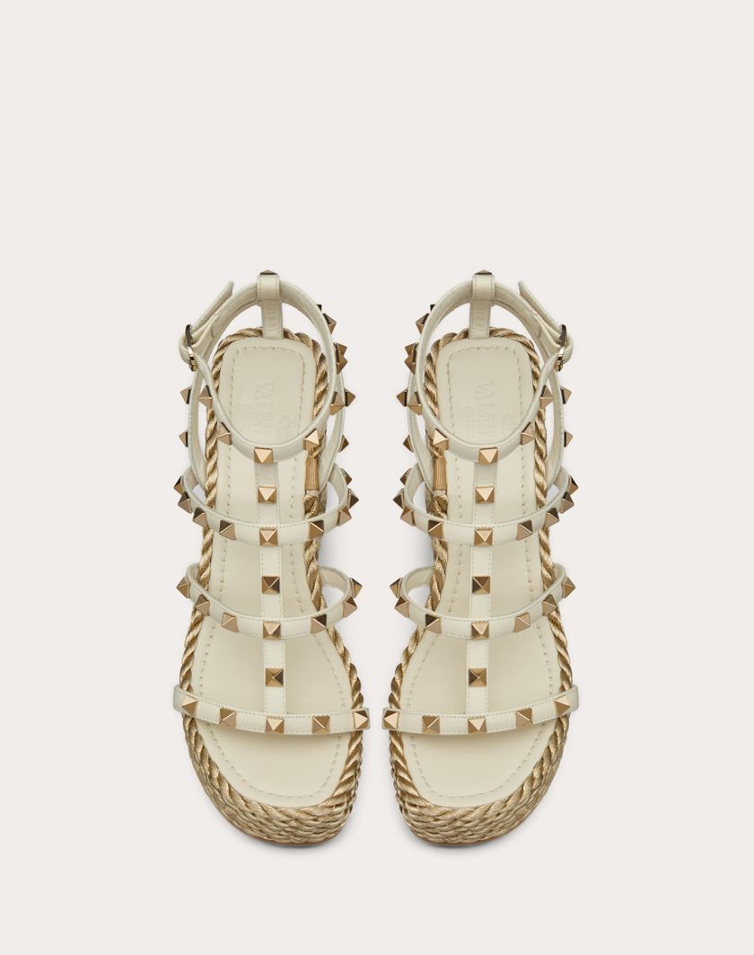 Valentino Handbags Sandalo Zeppa Rockstud In Vitello Con Cinturini 95mm per Donna in Light Ivory | Valentino IT Fino Al -60%