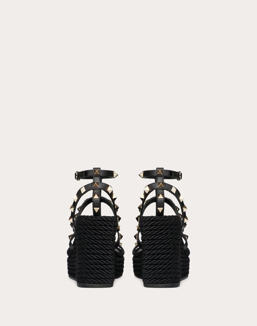 Valentino Handbags Sandalo Zeppa Rockstud Con Cinturini In Vitello 95mm per Donna in Nero | Valentino IT Affare Del Giorno