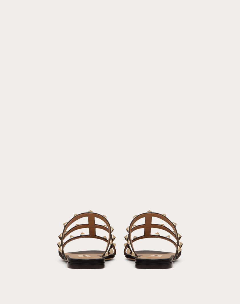 Valentino Handbags Sandalo Slider Basso Rockstud In Vitello per Donna in Blu Porcellana | Valentino IT Sottocosto