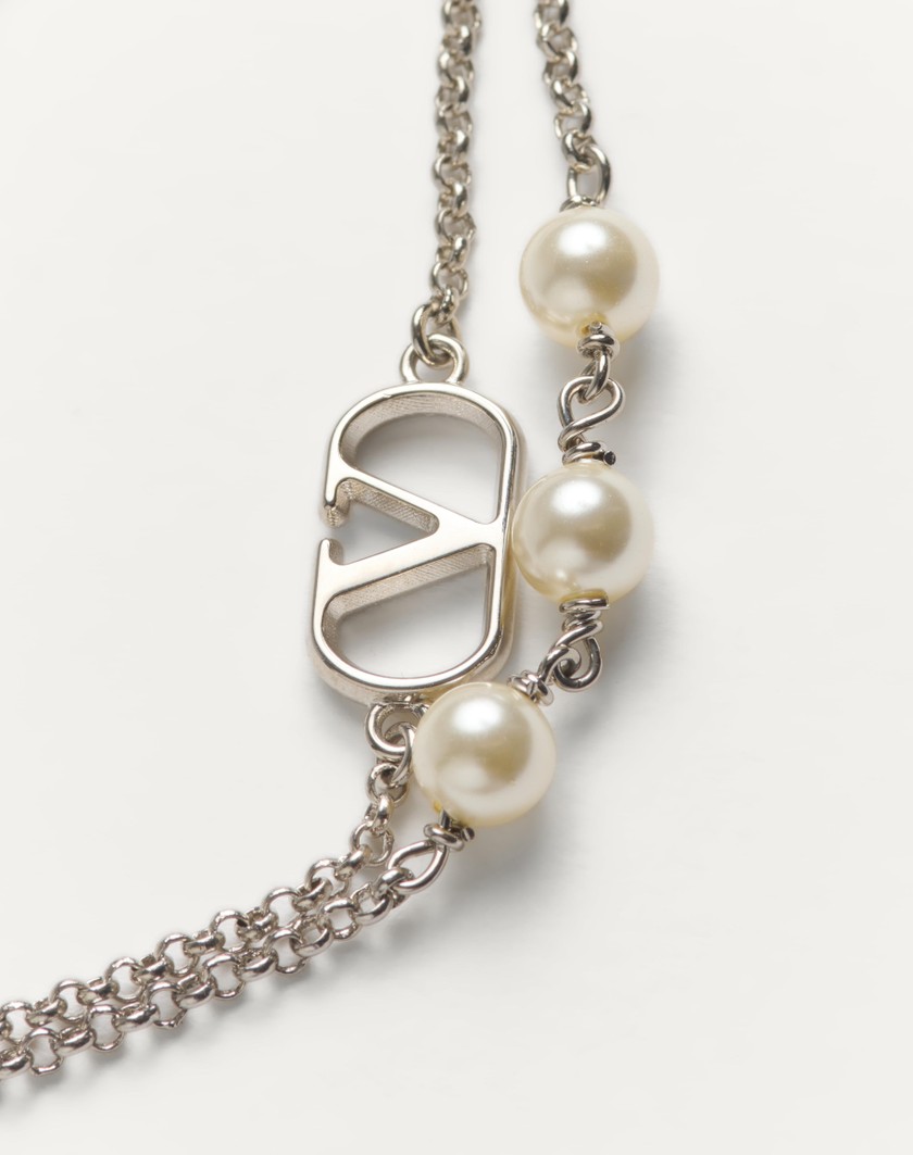Valentino Handbags Bracciale Vlogo Signature In Metallo E Perle Swarovski® per Donna in Palladio/crystal | Valentino IT Spedizione gratuita