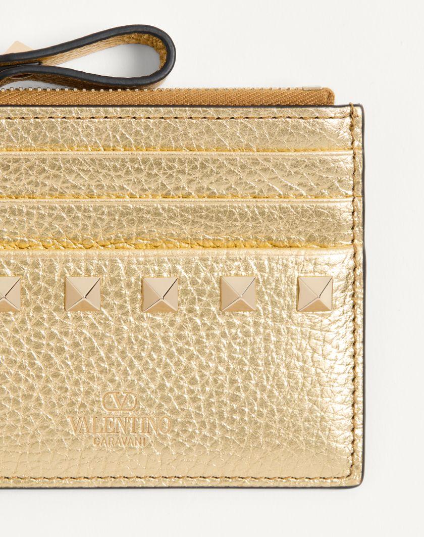 Valentino Handbags Portacarte Con Zip Rockstud In Vitello Granato Laminato per Donna in Antique Brass | Valentino IT Shopping Online