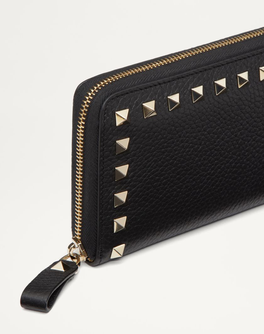 Valentino Handbags Portafoglio Con Zip Rockstud In Vitello Granato per Donna in Rosso V. | Valentino IT Negozio