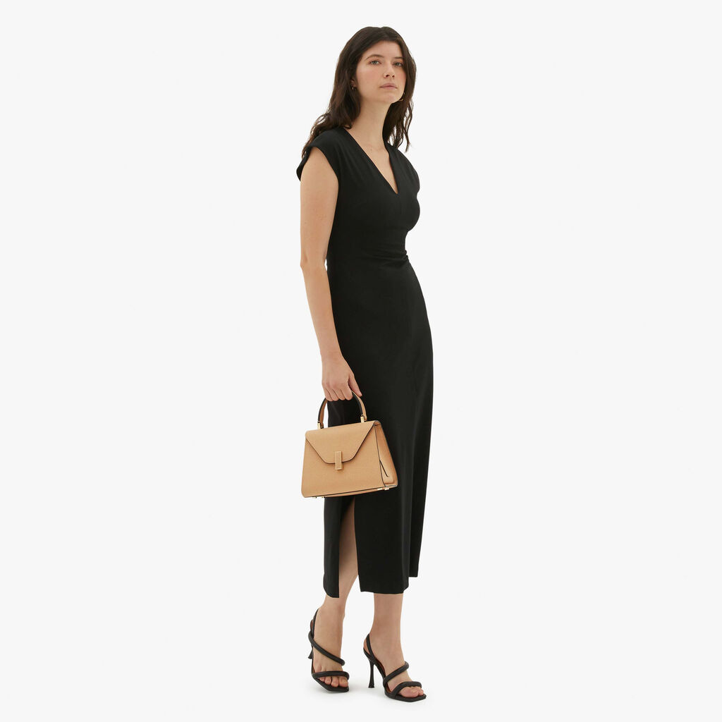 Valextra Borsetta a mano in Pelle Beige con tracolla | Valextra Iside 2025
