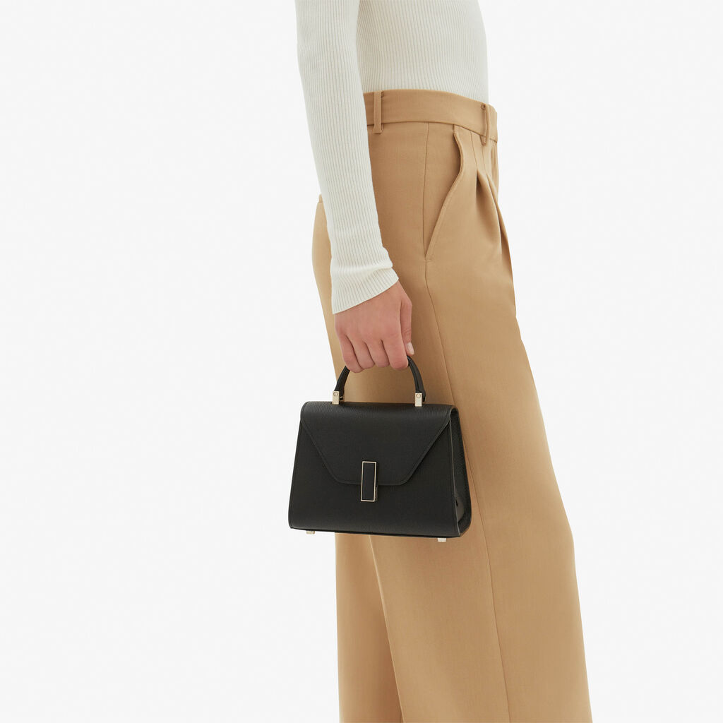 Valextra Borsetta piccola Micro in Pelle Nera | Valextra Iside Acquista Ora