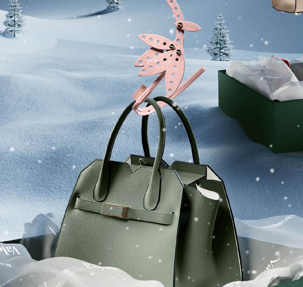 Valextra Borsa a Tracolla Milano Micro | Pelle di vitello Millepunte Soft | Verde Eucalipto | Valextra Convenienza