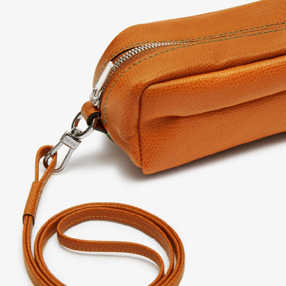 Valextra Trousse da Donna in Pelle Marrone con tracolla | Valextra In Linea