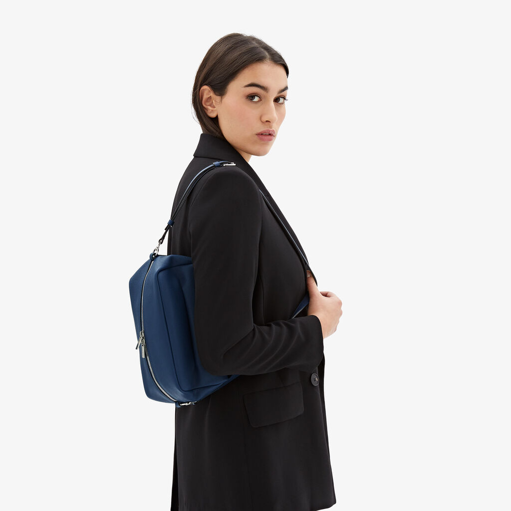 Valextra Borsa a tracolla da Donna di Lusso in Pelle Blu Zaffiro | Valextra Shopping Online