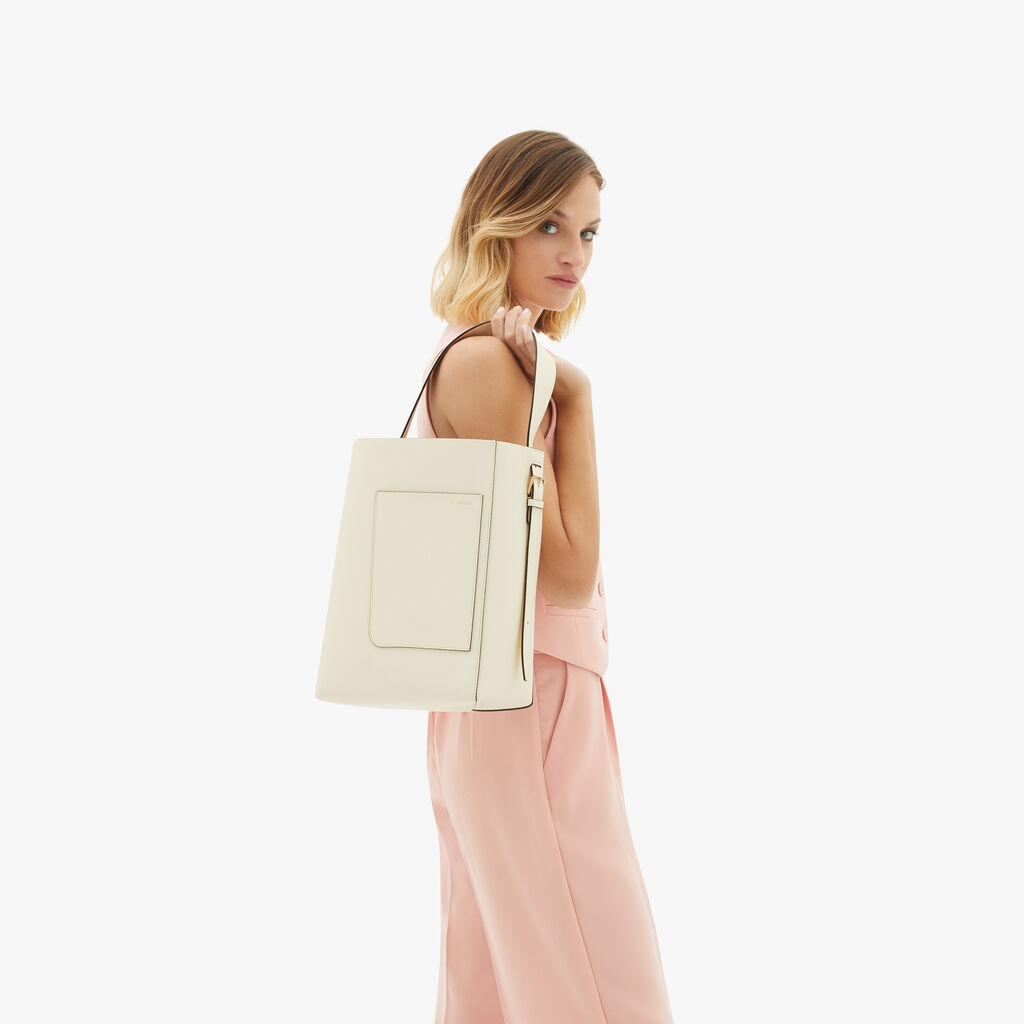Valextra Borsa a secchiello da Donna Media in Pelle Bianca | Valextra Soft I Più Venduti