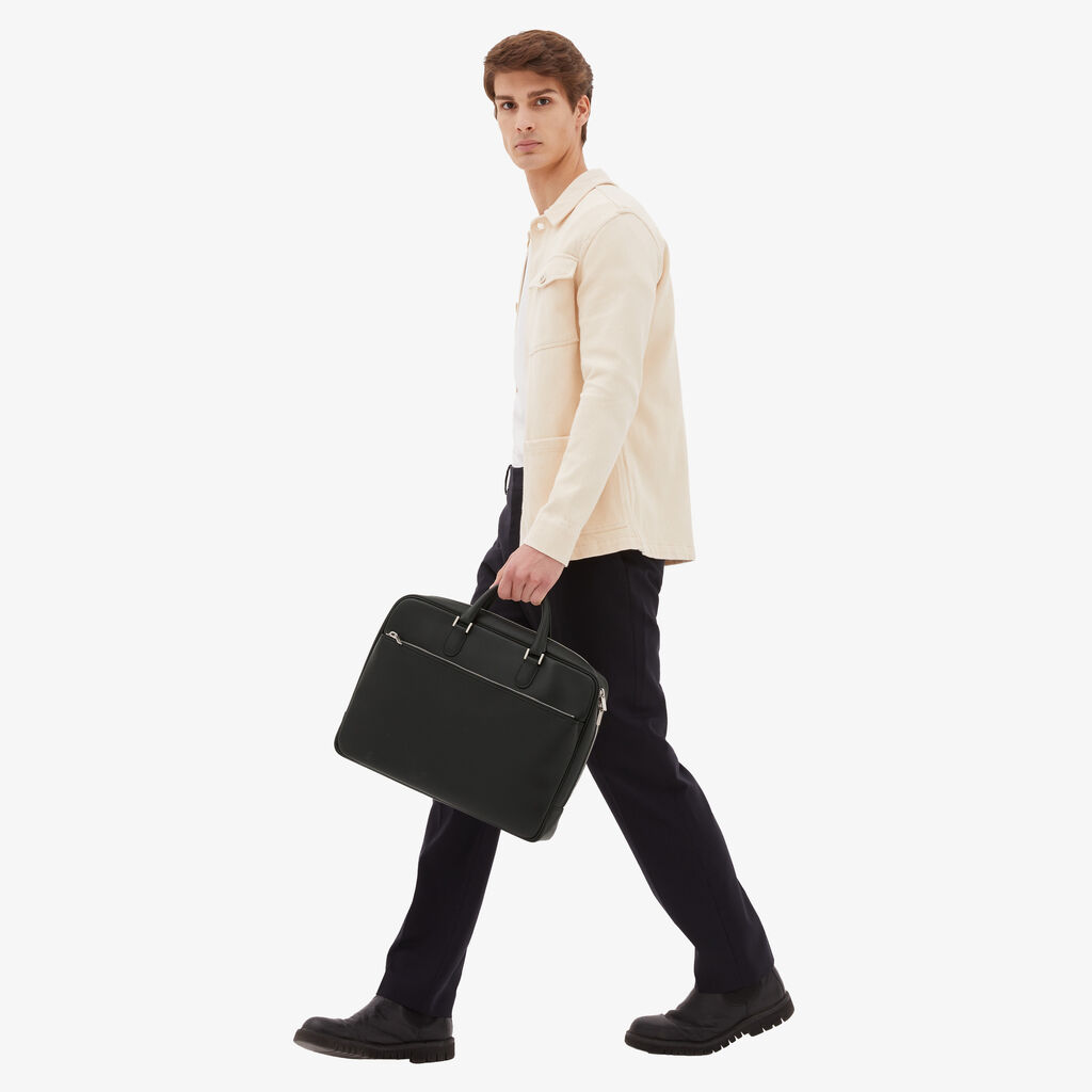 Valextra Borsa business Media in Pelle Nera | Valextra Avietta Sconto