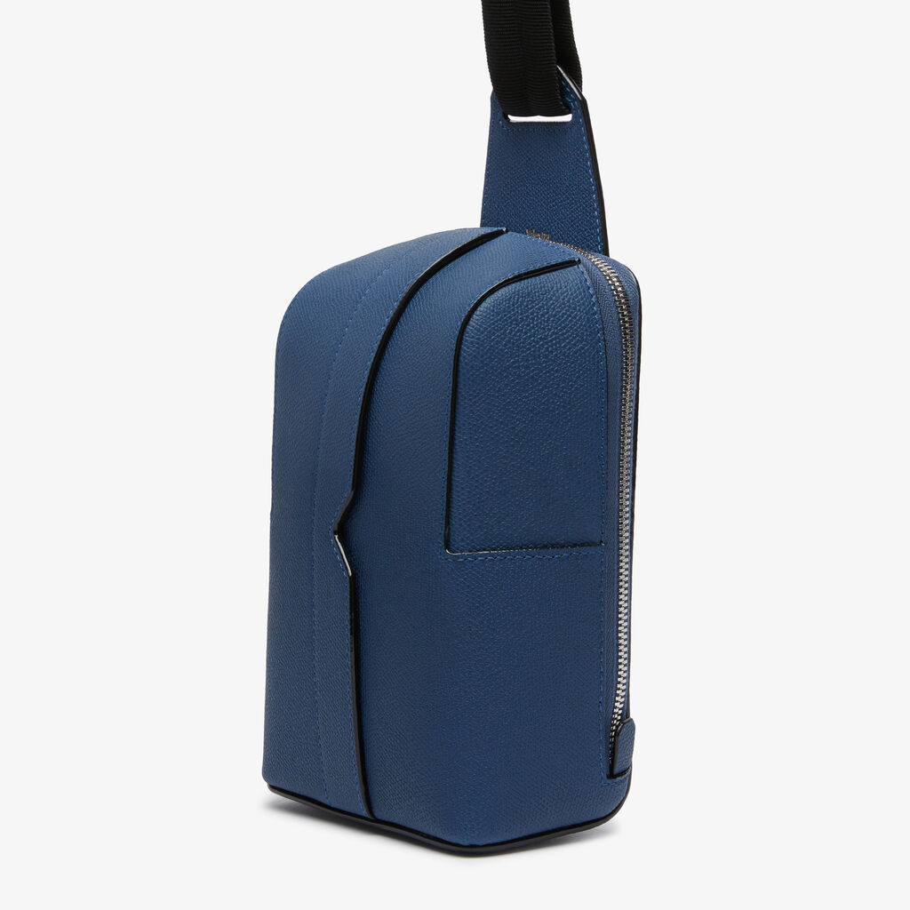 Valextra Zaino monospalla Uomo in Pelle Blu Zaffiro | Valextra V-Line Saldi Di Fabbrica