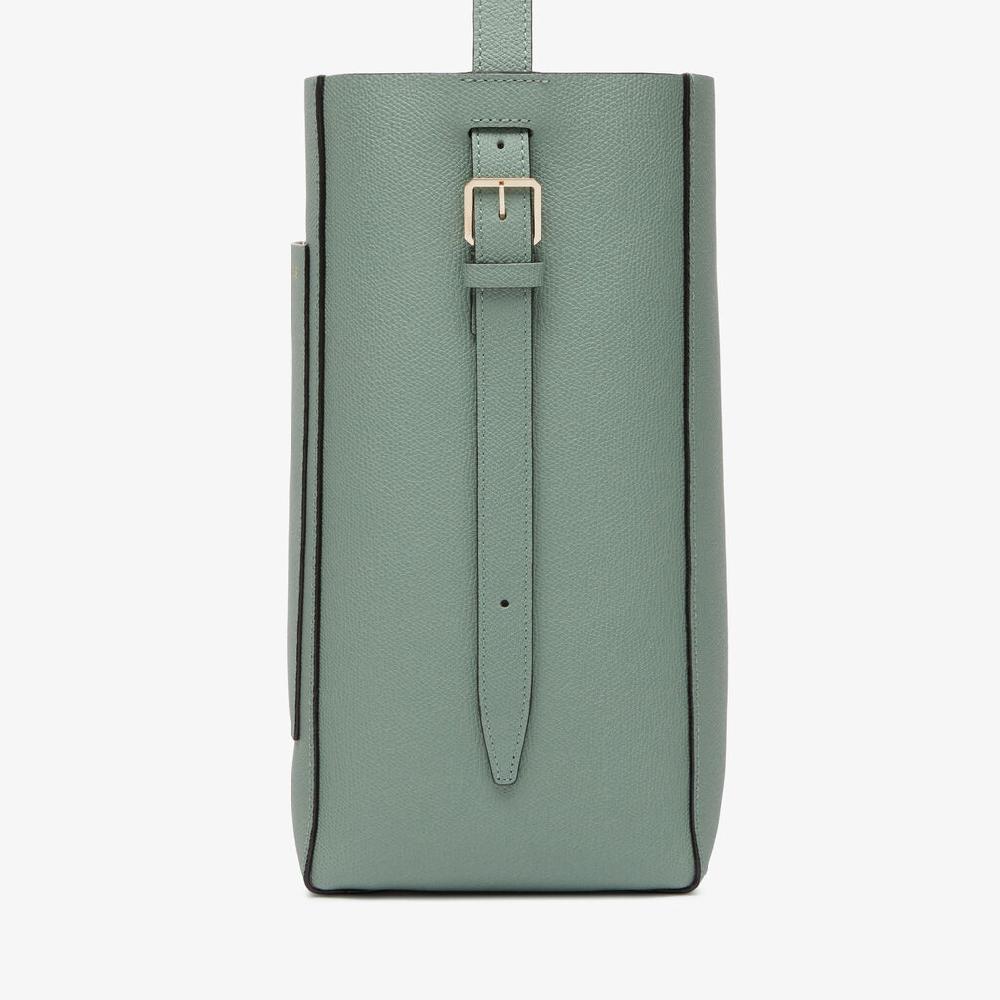 Valextra Borsa a Secchiello Soft Media | Pelle di vitello Millepunte | Verde Eucalipto | Valextra Prezzo Ridotto