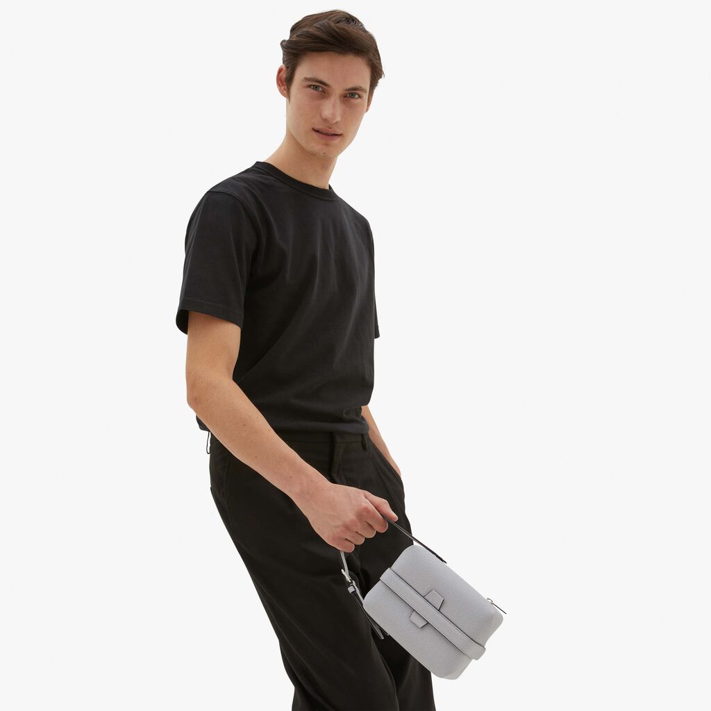 Valextra Borsa rigida a tracolla in Pelle Grigia | Valextra Tric Trac Acquista Ora