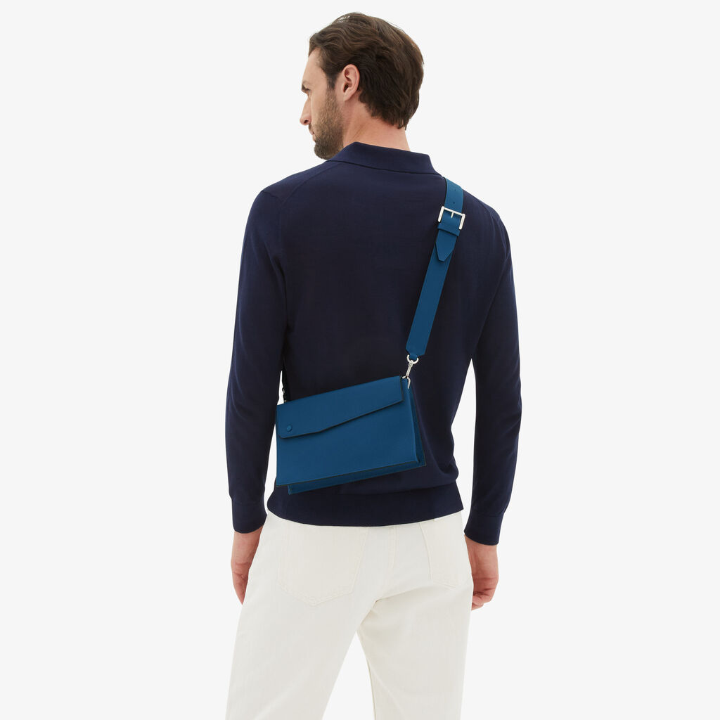 Valextra Borsa a tracolla da Uomo Mini in Pelle Blu | Valextra Pocket In Saldo