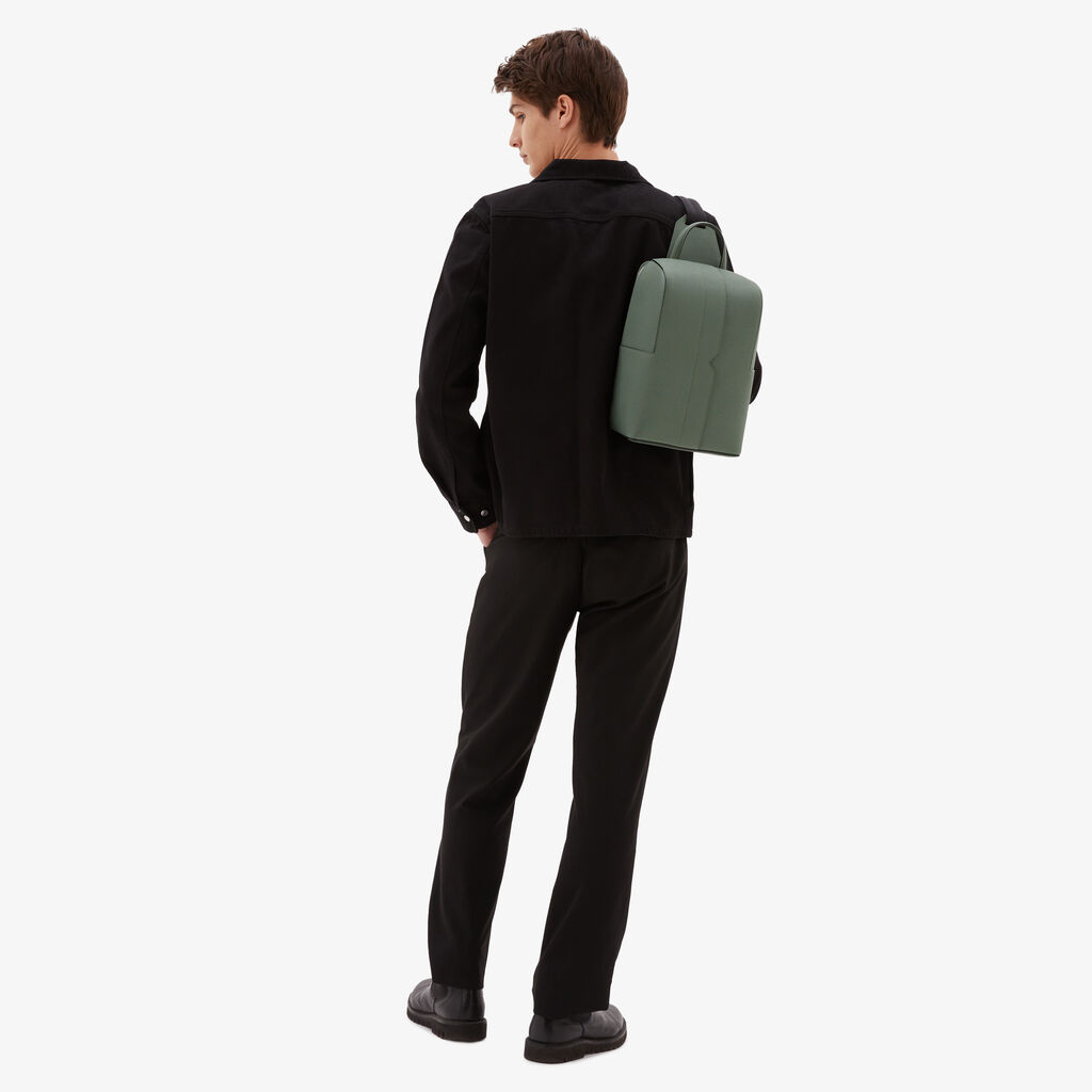 Valextra Zaino da Uomo in Pelle Verde di Lusso | Valextra V-Line 2025