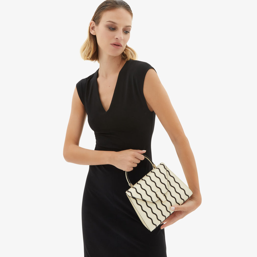 Valextra Borsa a mano Donna Mini in Pelle Bianca e Nera | Valextra Iside Prezzo Ridotto