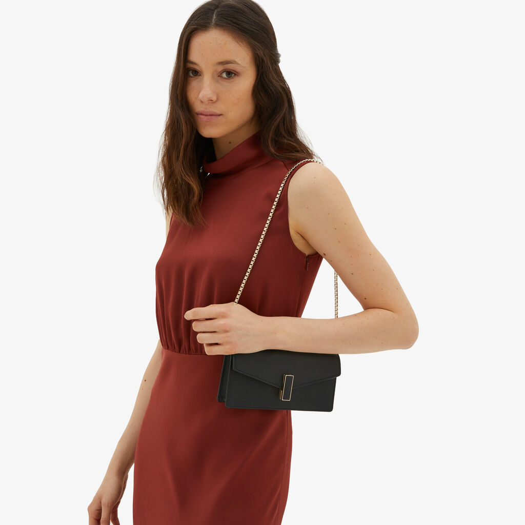 Valextra Borsa clutch semplice in Pelle Nera | Valextra Iside Saldi Di Fabbrica