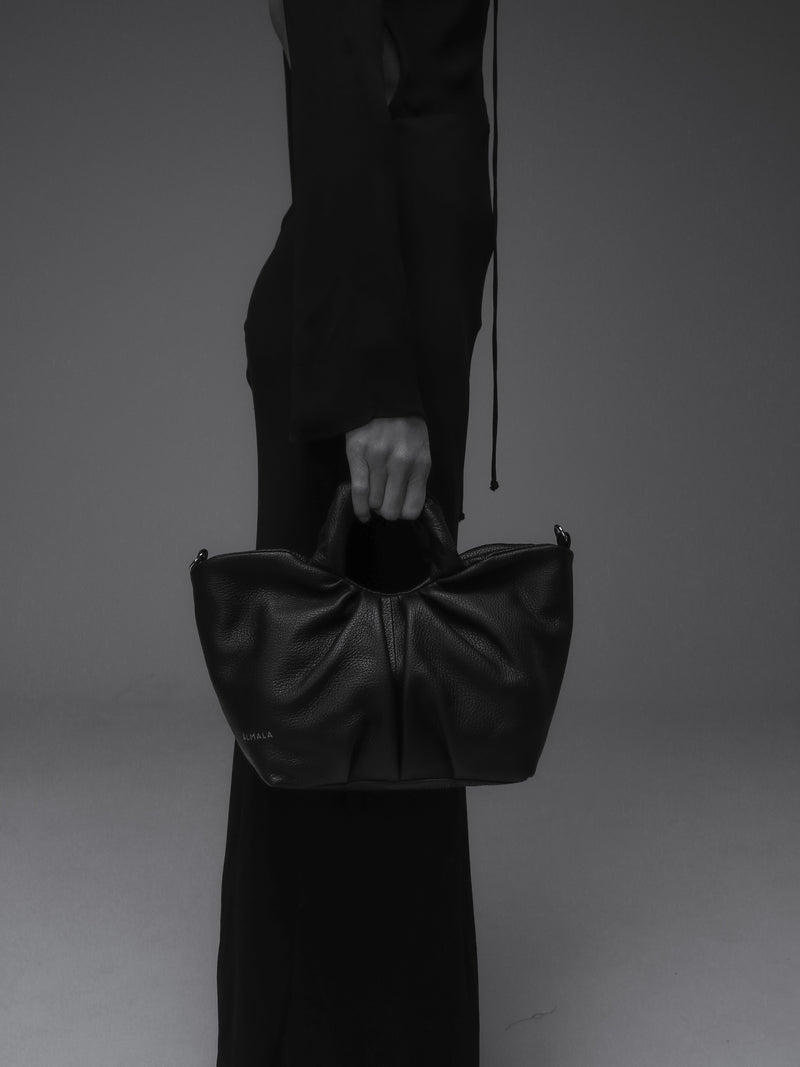 ALMALA KOURTNEY | AZUL Promozione Limitata
